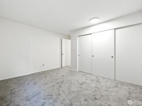 4404 146th Place NE N16, Bellevue WA 98007