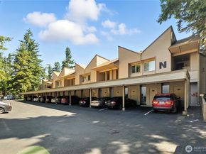 4404 146th Place NE N16, Bellevue WA 98007