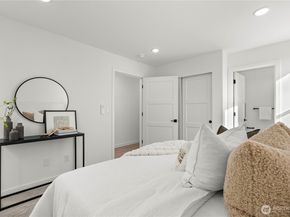 6540 B Latona Avenue NE, Seattle WA 98115