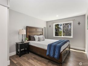 1525 218th Place NE, Sammamish WA 98074