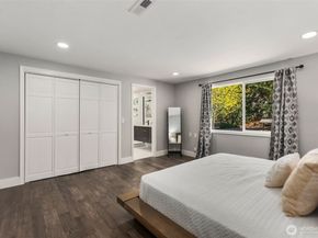 1525 218th Place NE, Sammamish WA 98074