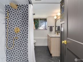 28424 50th Avenue S, Auburn WA 98001