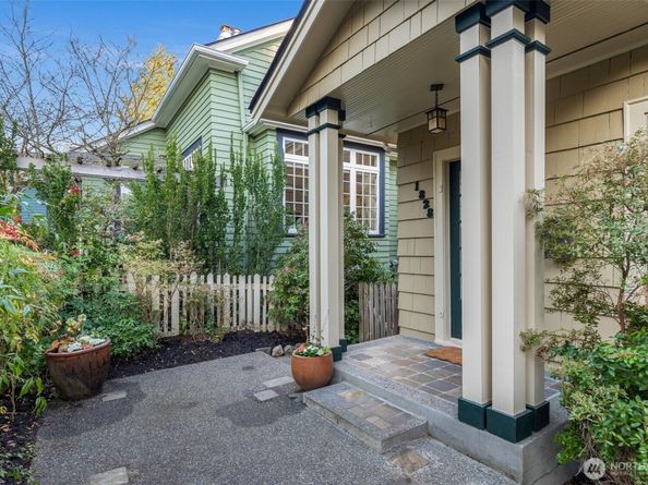1828 NE Ravenna Boulevard, Seattle WA 98105