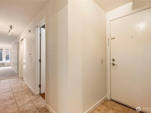 1700 Bellevue Avenue 301, Seattle WA 98122