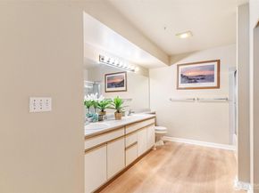 11130 SE 208th Street M104, Kent WA 98031