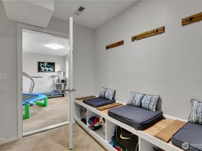 7847 SE Monte Bella Place, Port Orchard WA 98366