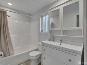 7847 SE Monte Bella Place, Port Orchard WA 98366