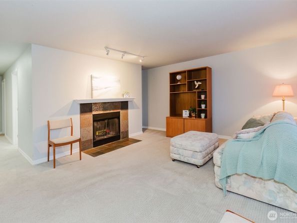 1700 W Sunn Fjord L103, Bremerton WA 98312