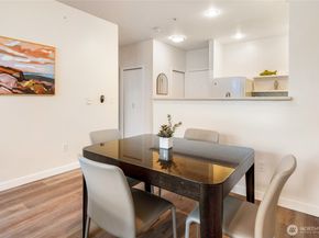 2415 2nd Avenue 432, Seattle WA 98121