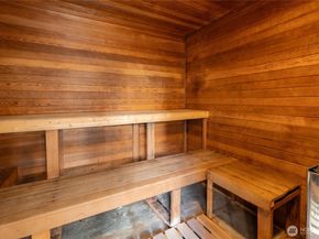 2415 2nd Avenue 432, Seattle WA 98121