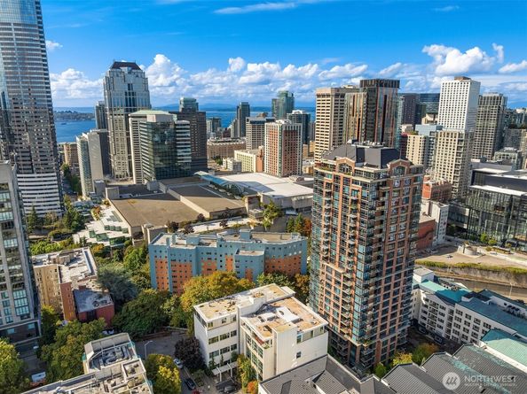 1000 Union Street PhD, Seattle WA 98101