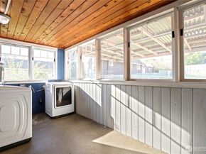 1519 N Callow Avenue, Bremerton WA 98312