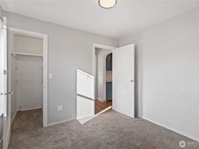 1519 N Callow Avenue, Bremerton WA 98312