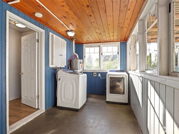 1519 N Callow Avenue, Bremerton WA 98312