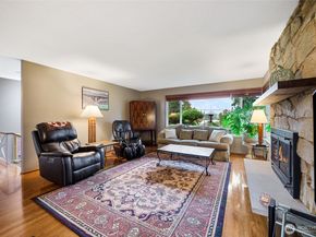 15916 Larch Way, Lynnwood WA 98087