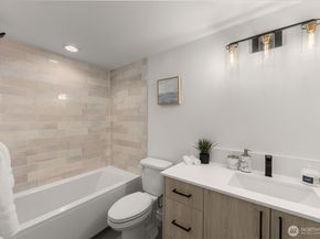 1203 H N Allen Place, Seattle WA 98103