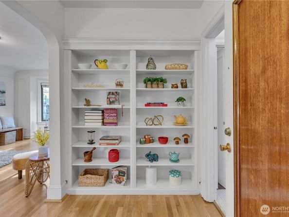 1101 17th Avenue 101, Seattle WA 98122