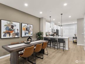 16111 36th Avenue W B2, Lynnwood WA 98087