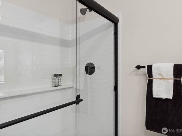 16111 36th Avenue W B2, Lynnwood WA 98087