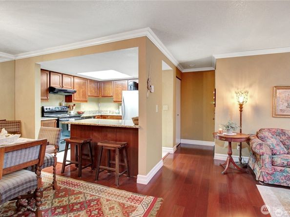 4106 Factoria Boulevard SE 116, Bellevue WA 98006