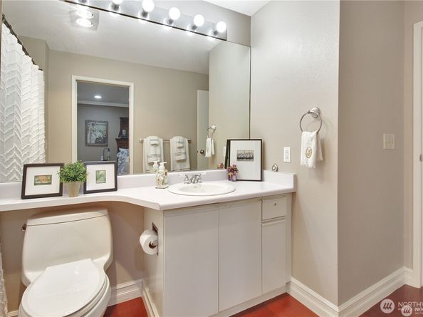 4106 Factoria Boulevard SE 116, Bellevue WA 98006