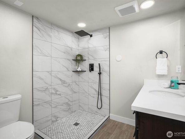 5620 Wetmore Avenue A, Everett WA 98203