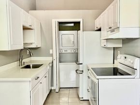 2020 S Grant Avenue A302, Renton WA 98055