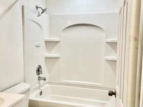 2020 S Grant Avenue A302, Renton WA 98055