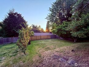 2000 NE 27th Street, Renton WA 98056