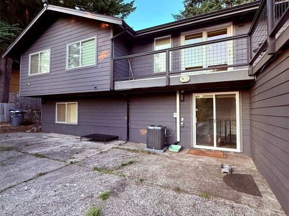 2000 NE 27th Street, Renton WA 98056