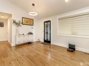 2000 NE 27th Street, Renton WA 98056