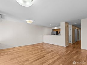 430 SW 156th Street 103, Burien WA 98166