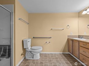 430 SW 156th Street 103, Burien WA 98166