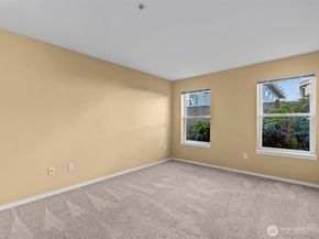 430 SW 156th Street 103, Burien WA 98166
