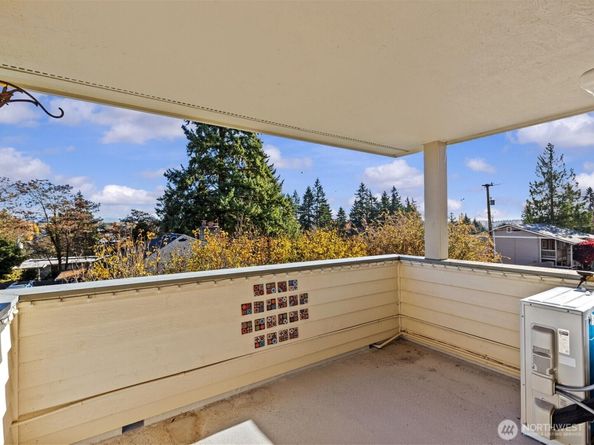 430 SW 156th Street 103, Burien WA 98166