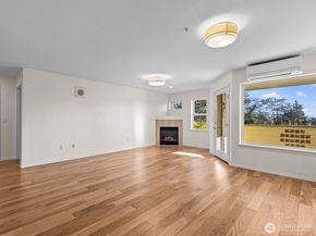 430 SW 156th Street 103, Burien WA 98166