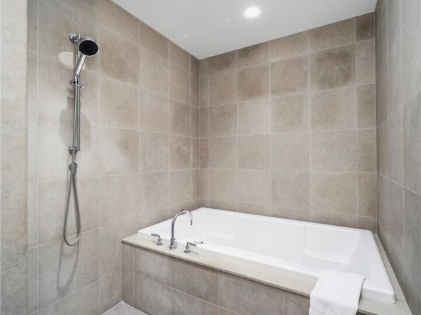 1521 2nd Avenue 1903, Seattle WA 98101