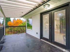 30150 10th Avenue SW, Federal Way WA 98023