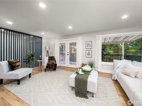 30150 10th Avenue SW, Federal Way WA 98023