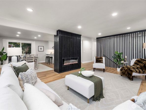 30150 10th Avenue SW, Federal Way WA 98023