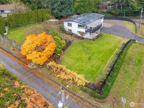 30150 10th Avenue SW, Federal Way WA 98023