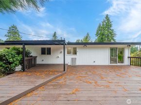 30150 10th Avenue SW, Federal Way WA 98023