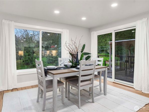 30150 10th Avenue SW, Federal Way WA 98023