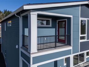 17530 NE Midnight Sun Loop, Poulsbo WA 98370