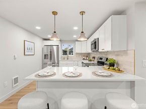 10852 4th Avenue S, Seattle WA 98168