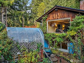 15226 26th Avenue SW, Burien WA 98166