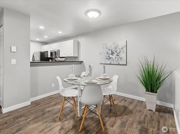 16101 Bothell Everett Highway J3, Mill Creek WA 98012