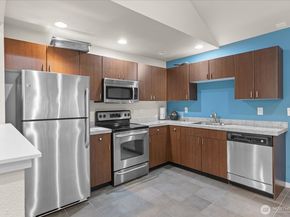 16101 Bothell Everett Highway J3, Mill Creek WA 98012