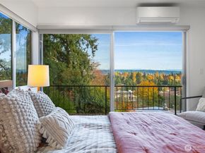 6620 57th Avenue NE, Seattle WA 98115