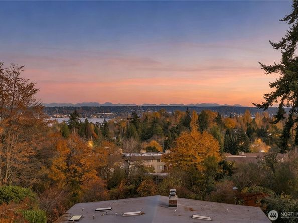 6620 57th Avenue NE, Seattle WA 98115